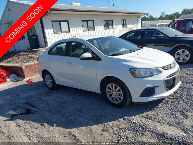 Used 2020 Chevrolet Sonic LT w/ Convenience Package FWD image 1