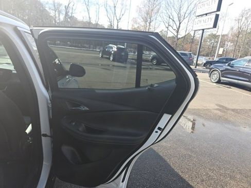 Used 2025 Buick Encore GX Sport Touring w/ Experience Buick Package image 28