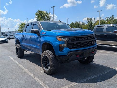 Used 2022 Chevrolet Silverado 1500 Custom Trail Boss AWD/4WD image 2