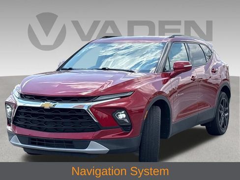 Used 2023 Chevrolet Blazer LT FWD image 4