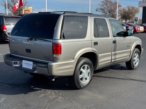 Used 2001 Oldsmobile Bravada AWD image 5