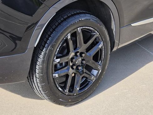 Used 2023 Chevrolet Blazer Premier w/ Enhanced Convenience Package FWD image 8
