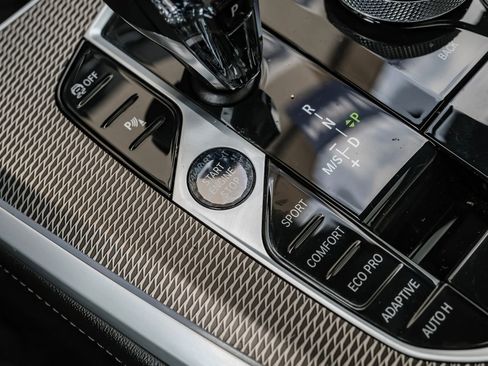 Used 2023 BMW X5 sDrive40i w/ Executive Package image 20