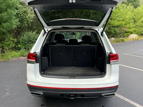 Used 2023 Volkswagen Atlas SE w/ Panoramic Sunroof Package AWD/4WD image 23