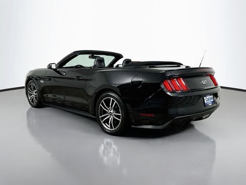 Used 2017 Ford Mustang GT Premium RWD image 5