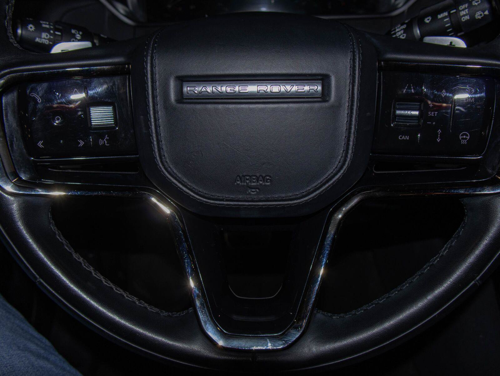 Used 2024 Land Rover Range Rover Velar Dynamic SE AWD/4WD image 12