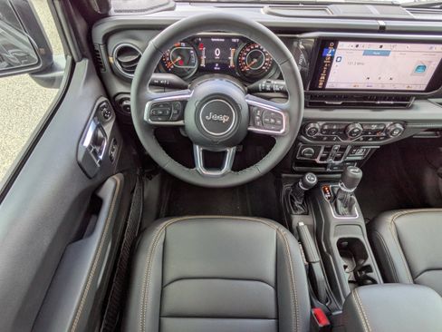 New 2025 Jeep Wrangler Sahara image 17