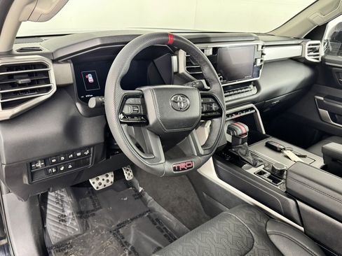 Used 2024 Toyota Sequoia 4WD image 14