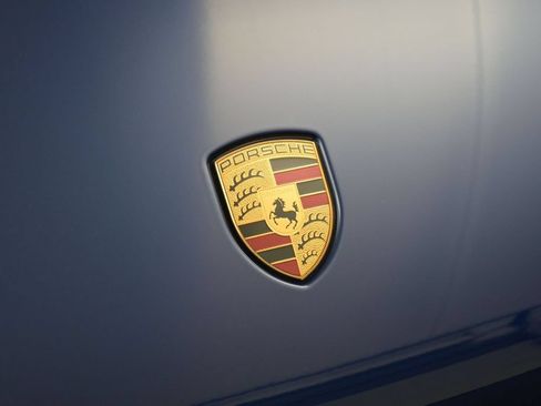 Certified 2026 Porsche Macan AWD/4WD image 13