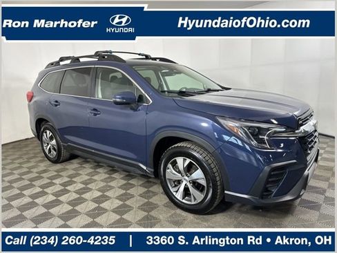 Used 2023 Subaru Ascent Premium w/ Convenience Package image 1