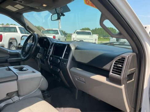 Used 2015 Ford F150 XLT w/ Equipment Group 302A Luxury RWD image 25