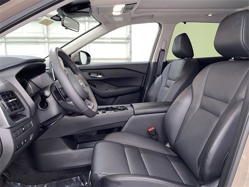 Certified 2024 Nissan Rogue SV w/ SV Premium Package image 21