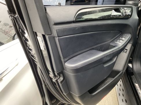 Used 2018 Mercedes-Benz GLE 43 AMG 4MATIC w/ Premium 2 Package image 16