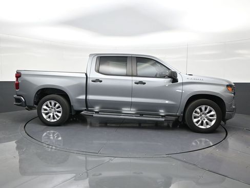 Used 2023 Chevrolet Silverado 1500 Custom RWD image 6