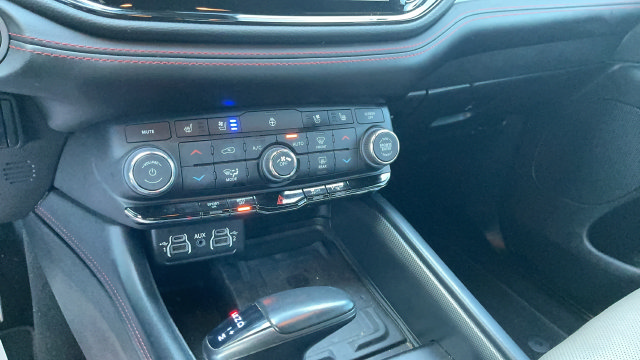 Used 2023 Dodge Durango R/T AWD/4WD image 17
