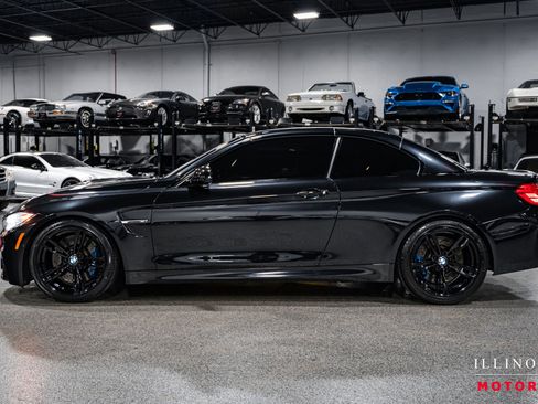 Used 2016 BMW M4 Convertible image 42