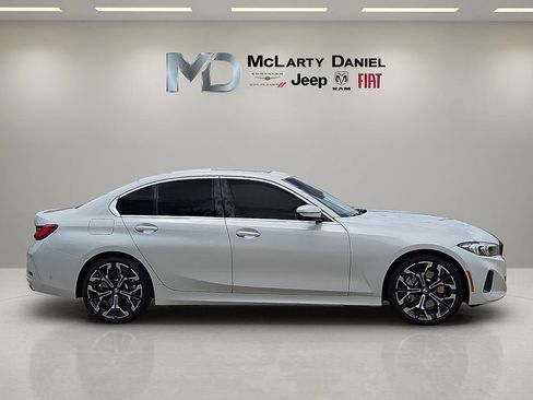 Used 2026 BMW 330i Sedan w/ Premium Package RWD image 6