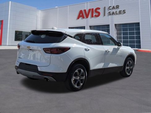 Used 2025 Chevrolet Blazer LT image 6