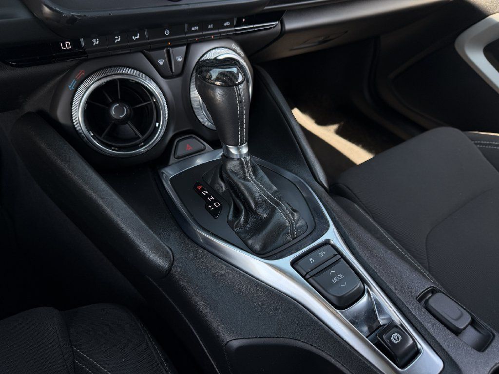 Used 2021 Chevrolet Camaro LT w/ RS Package RWD image 20
