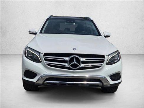Used 2016 Mercedes-Benz GLC 300 image 2