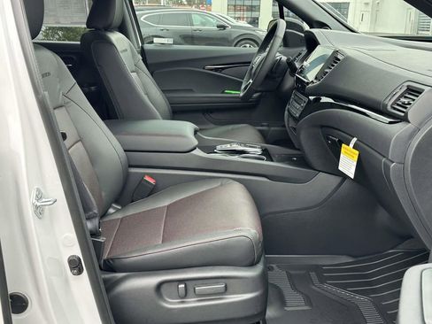 New 2026 Honda Ridgeline Black Edition image 6