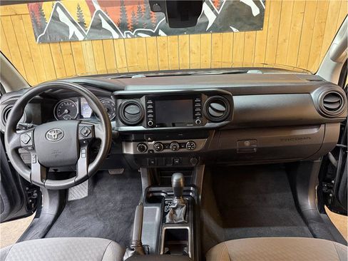 Used 2020 Toyota Tacoma SR w/ SX Package image 15