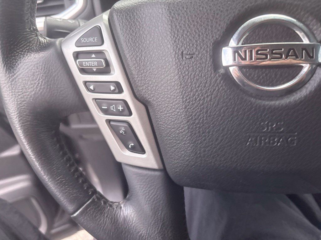 Used 2021 Nissan Titan SV w/ SV Convenience Package AWD/4WD image 30