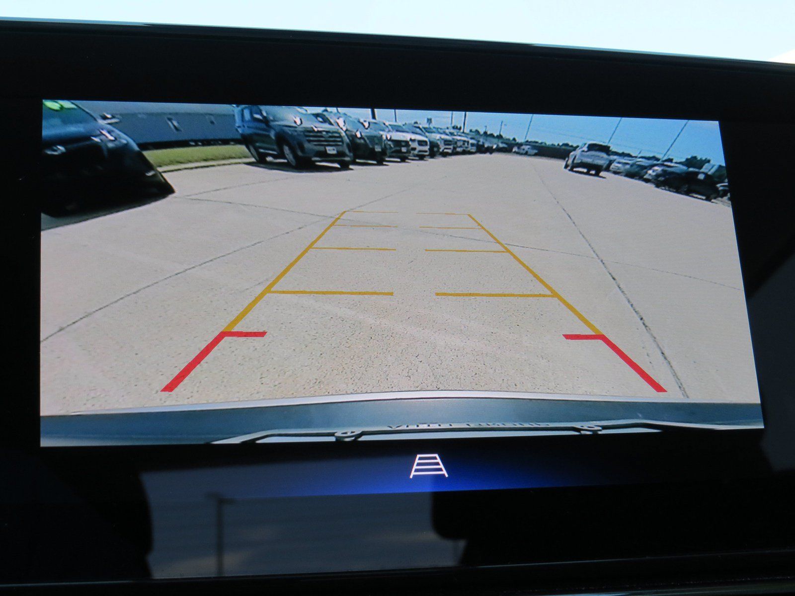 Used 2025 Chevrolet TrailBlazer LT FWD image 22