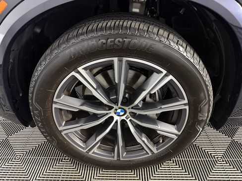 Used 2026 BMW X5 xDrive40i AWD/4WD image 11