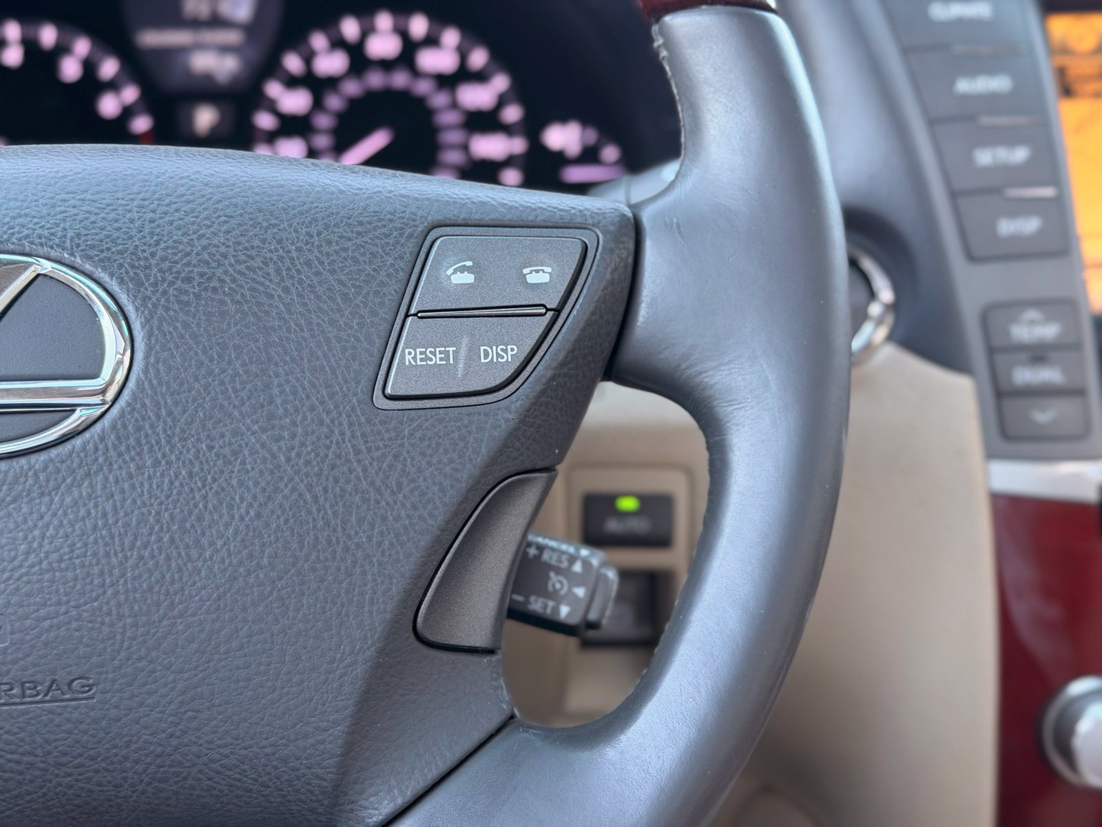 Used 2011 Lexus LS 460 AWD w/ Luxury Value Edition image 52