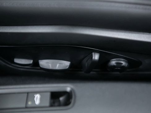 New 2026 Porsche 911 Carrera image 17