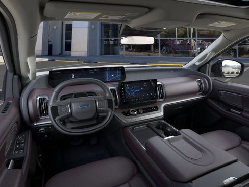 New 2025 Ford Expedition Platinum w/ Platinum Ultimate Package image 10