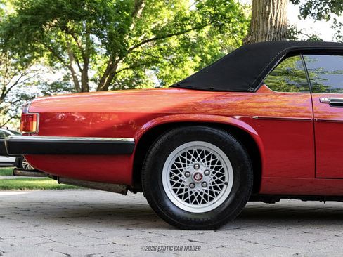Used 1991 Jaguar XJS V12 Convertible RWD image 82