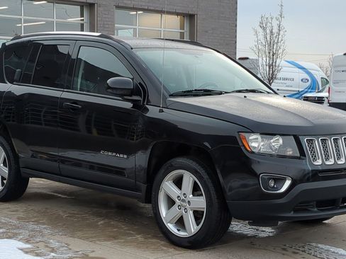 Used 2014 Jeep Compass Latitude image 9