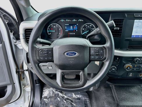 Used 2023 Ford F250 XL w/ FX4 Off-Road Package AWD/4WD image 11