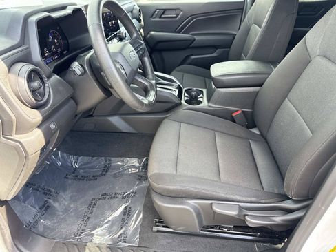 Used 2024 Chevrolet Colorado Trail Boss w/ Advanced Trailering Package AWD/4WD image 21