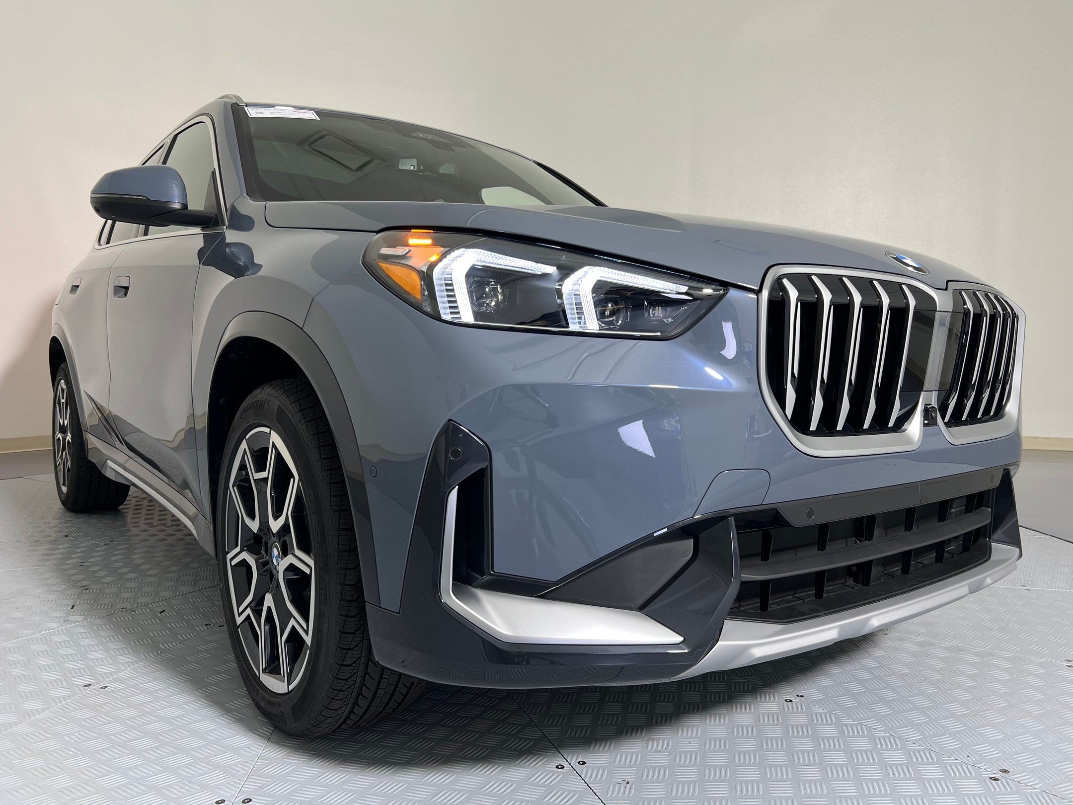 Used 2026 BMW X1 xDrive28i w/ Technology Package AWD/4WD image 6