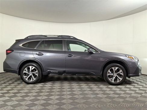 Used 2021 Subaru Outback Limited w/ Popular Package #2 image 10