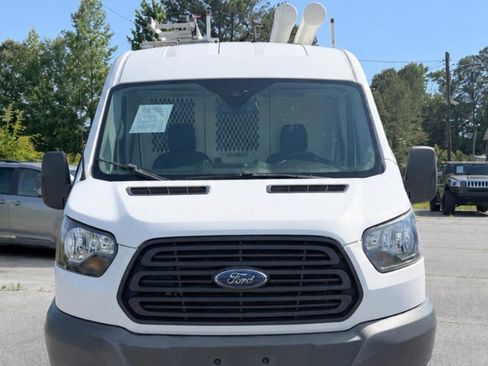 Used 2017 Ford Transit 250 148 Medium Roof RWD image 2