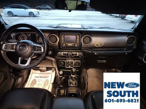 Used 2020 Jeep Gladiator Sport w/ Quick Order Package 24S image 12