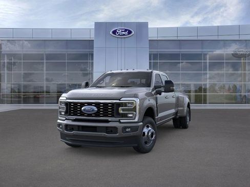 New 2026 Ford F350 Platinum image 2