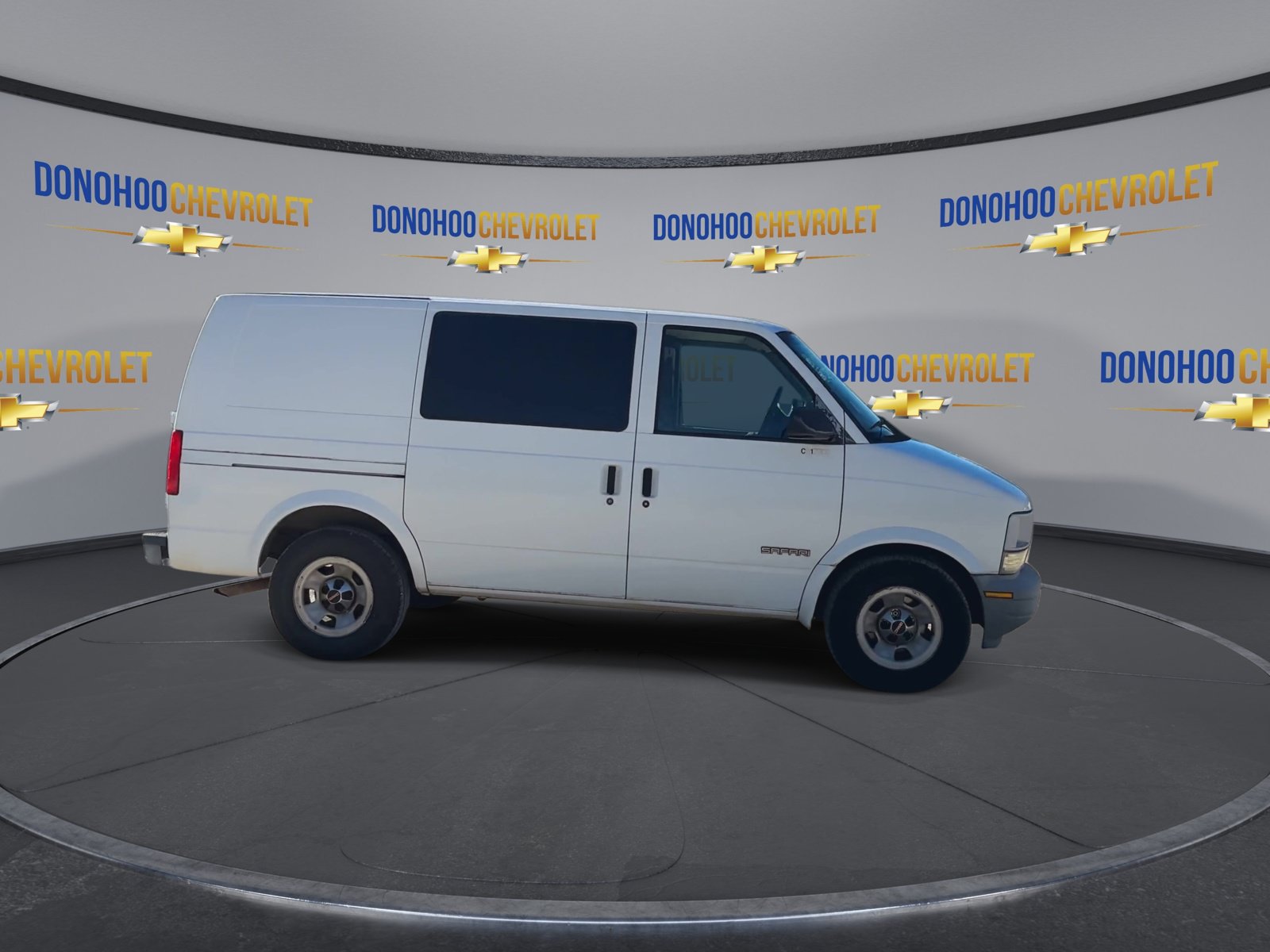 Used 2001 GMC Safari RWD image 5