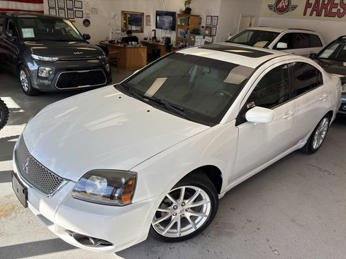 Used 2011 Mitsubishi Galant SE image 6