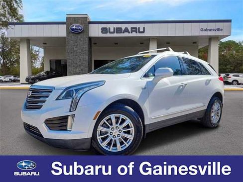 Used 2017 Cadillac XT5 FWD image 1