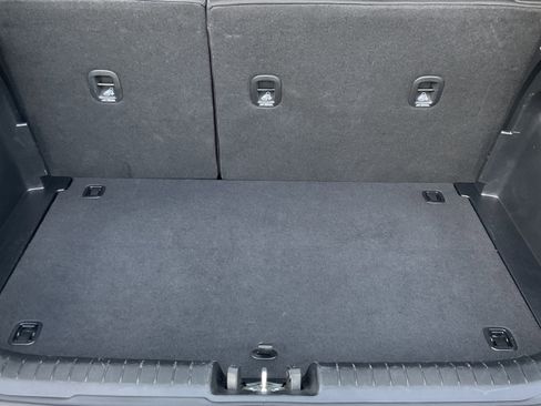 Used 2025 Hyundai Venue SEL FWD image 39