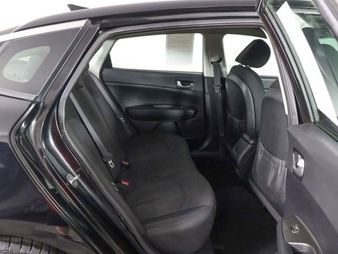 Used 2017 Kia Optima LX image 28