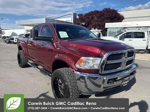 Used 2017 RAM 2500 Tradesman w/ Chrome Appearance Group AWD/4WD image 4