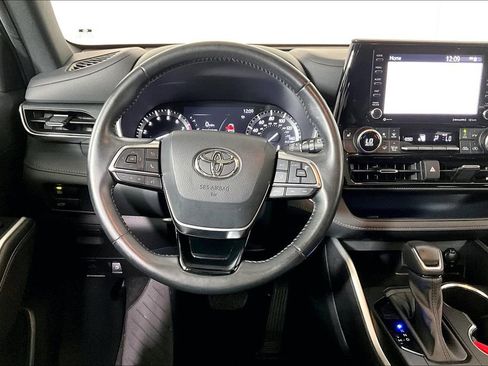 Used 2021 Toyota Highlander XSE image 5