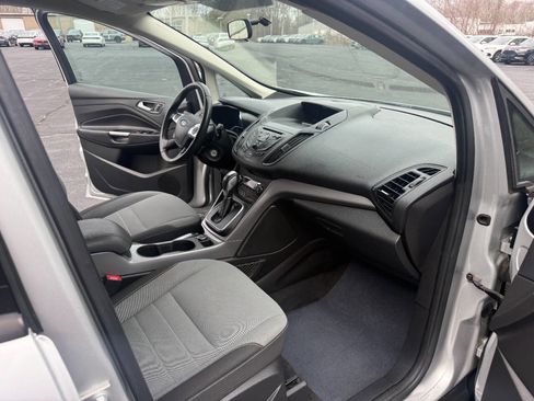 Used 2016 Ford C-MAX SE image 13
