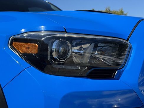 Used 2019 Toyota Tacoma TRD Pro image 6